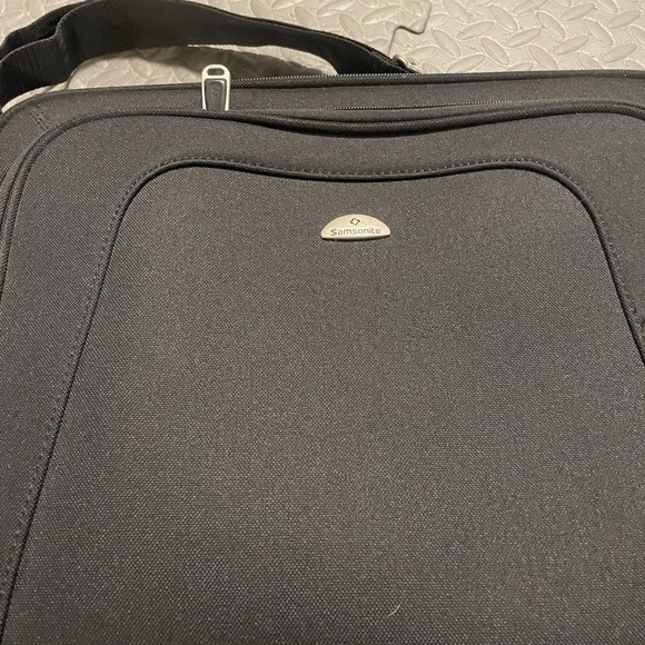 Laptop bag - Picture 2 of 9